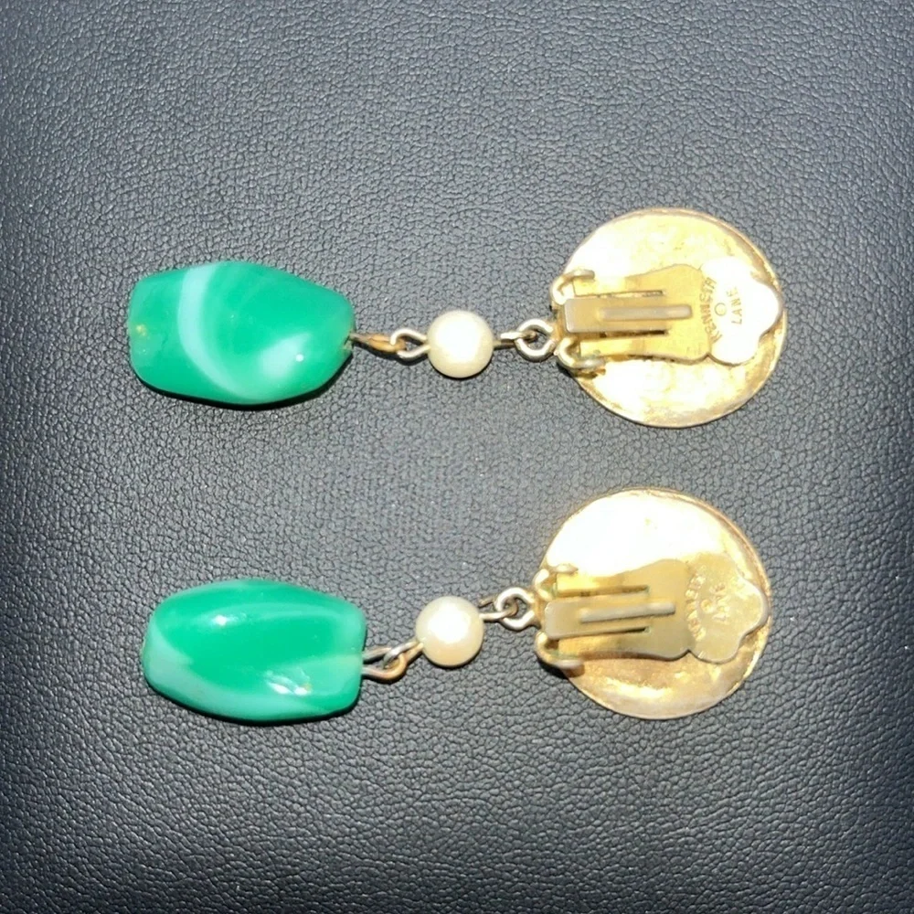 Vintage Kenneth Lane gold tone medallion faux pearl & jade dangly clip earrings - Picture 6 of 13